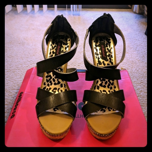 Wedges - Picture 1 of 5